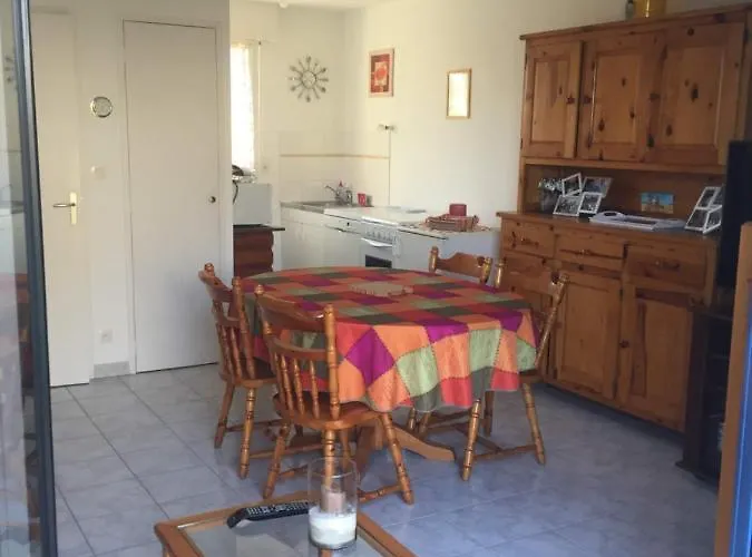 Holiday home Voltaire *